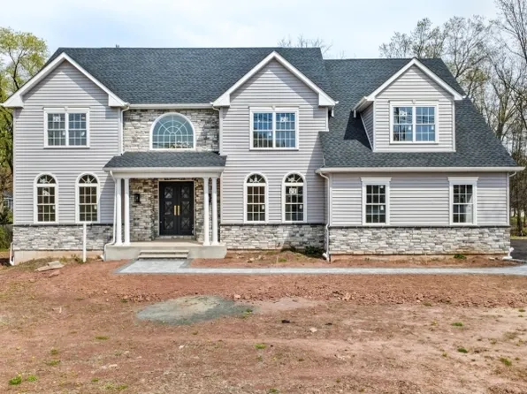 16 New Amwell Rd, Hillsborough Twp., NJ 08844