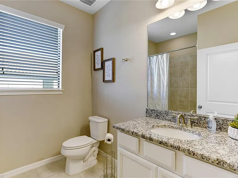9433 Benvenuto Ct #201 — Photo 18