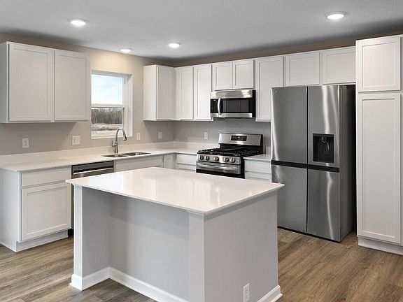 5th image of 6656 Granby St