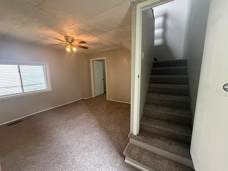 446 W Canal St — Photo 11