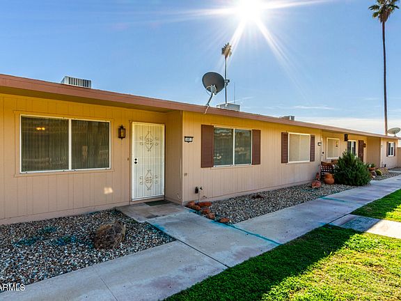 3rd image of 10851 W SANTA FE Drive