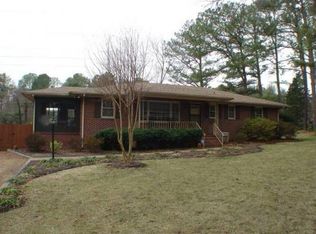 2408 Stratford Rd, North Chesterfield, VA 23225