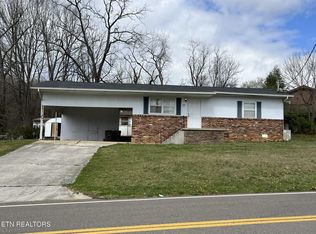 1319 Spring Hill Rd, Knoxville, TN 37914