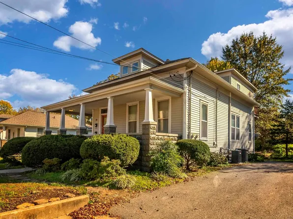 807 W Walnut St, Carbondale, IL 62901