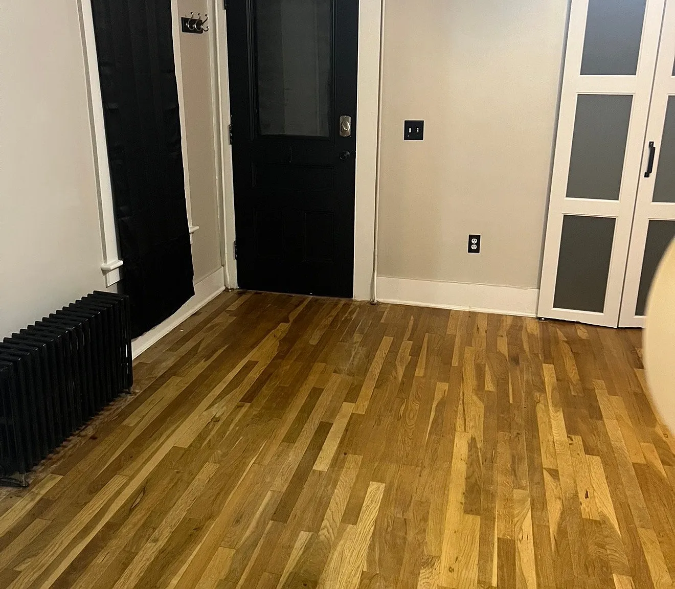 In-unit washer & dryer Private garage included Located in a quiet, peaceful neighborhood — Photo 2