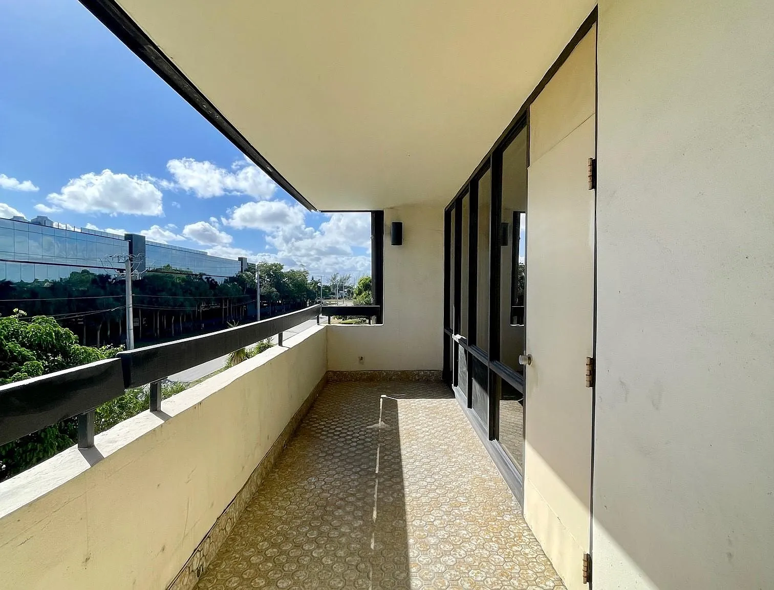 1401 S Federal Hwy — Photo 4