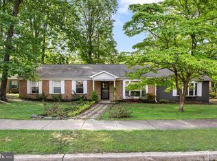 28 Windmill Dr, Sicklerville, NJ 08081