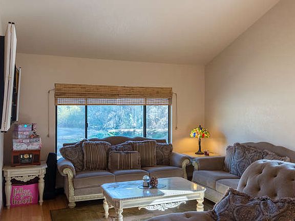 5th image of 47334 Hopi Ave