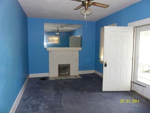 3rd image of 2765 Dakota Ave