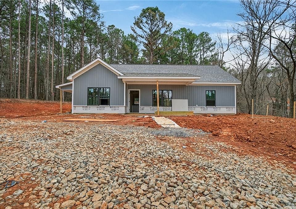 1st image of 1021 Drummond Rd