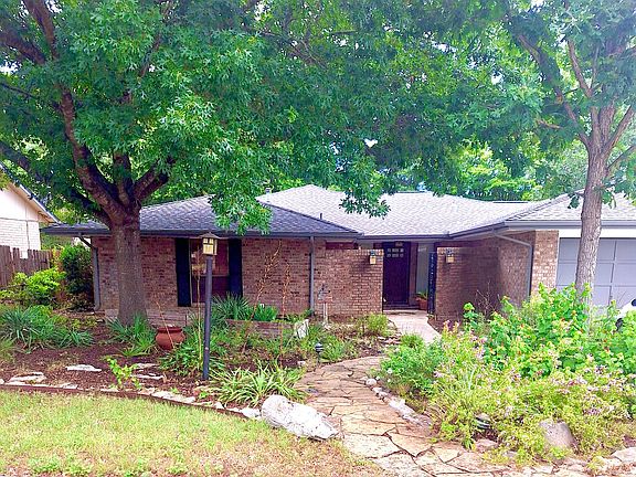 2nd image of 15803 Blue Creek St