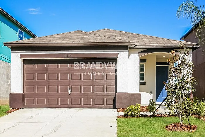 3 bed, 2.0 bath, 1448 sqft, $2,195 — Photo 2