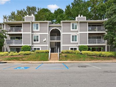 1024 Autumn Woods Ln APT 111, Virginia Beach, VA, 23454