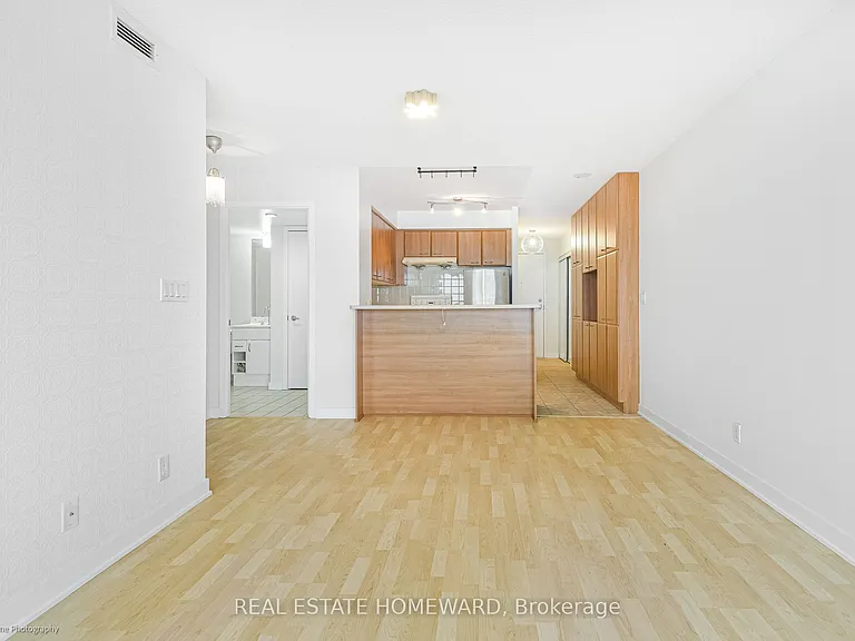 36 Lee Centre Dr #2615 — Photo 17