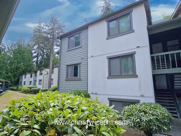 12703 NE 129th Ct APT H201, Kirkland, WA 98034