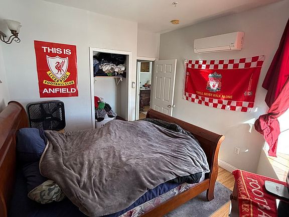 4th image of 1027 Ridge Ave APT 305