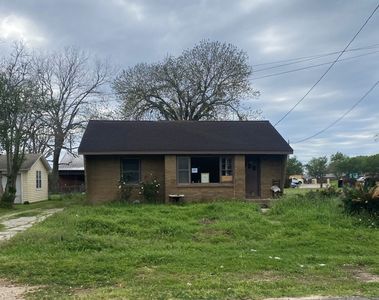1012 Avenue G, Bay City, TX, 77414