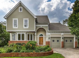 303 Talahi Rd SE, Vienna, VA 22180