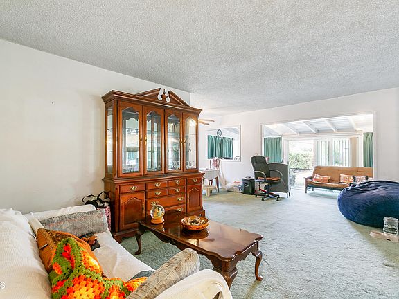 3rd image of 318 Bettyhill Ave