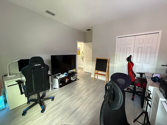 2nd image of 3012 Lady Mae Ln