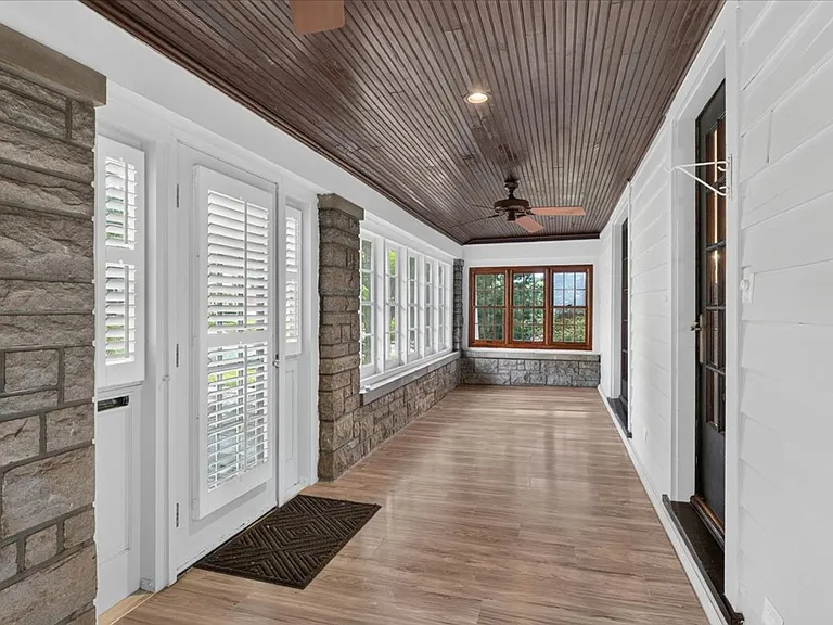 7325 Sutherland Ave — Photo 22