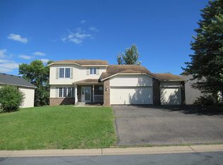 1828 Anton Way, Shakopee, MN 55379