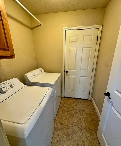 2701 Ledbury Cv — Photo 10