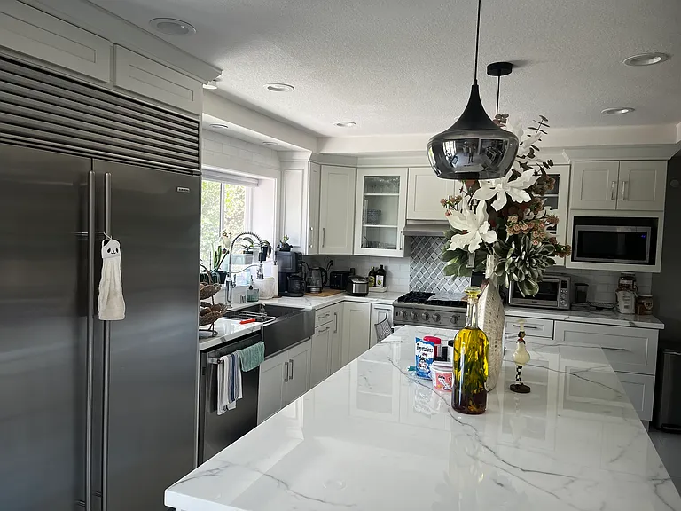 2121 W Chanticleer Rd #1 — Photo 9
