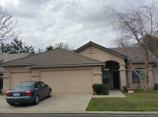 8615 N Talladega Way, Fresno, CA 93720