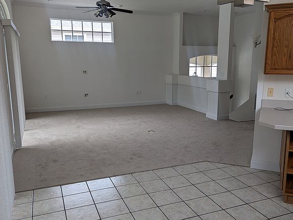 4th image of 475 Kiwi St
