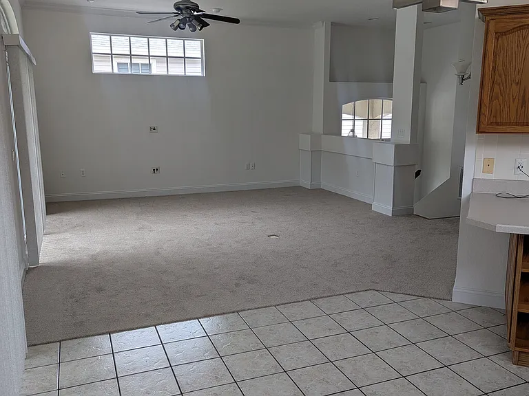 475 Kiwi St — Photo 4