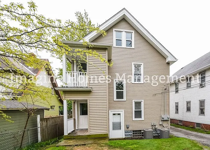 18436 Sloane Ave #2 — Photo 11