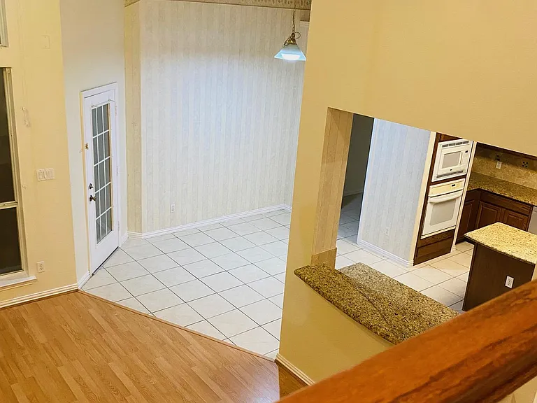 411 Mainsail Dr — Photo 20