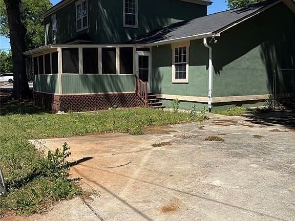 5th image of 430 W Broad St