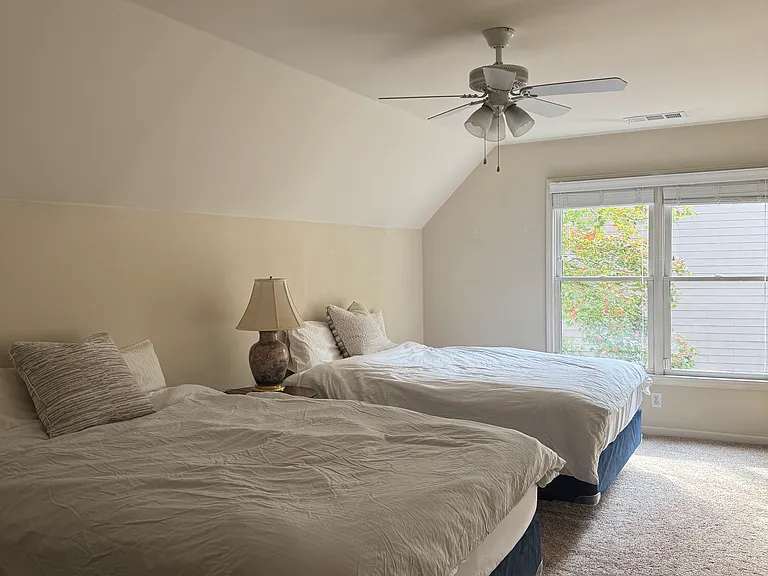 3802 Lance Bluff Ct — Photo 14