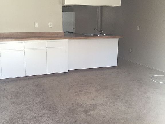 2nd image of 3844 Swift Ave APT 2