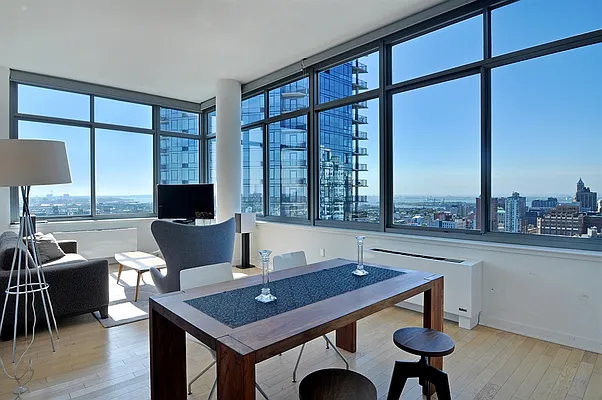 Rented by Corcoran | media 16
