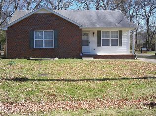 196 Nix Dr, Madison, TN 37115