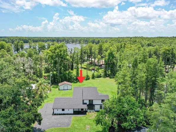 19003 Cedar Ln, Lutz, FL 33548