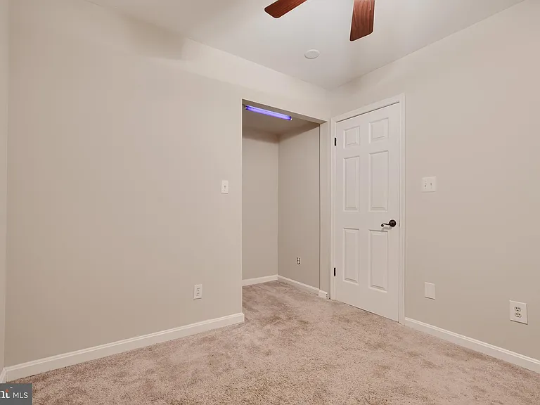 733 Reedy Cir — Photo 21