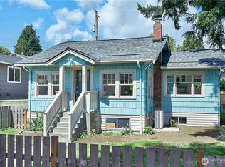 916 N 101st St, Seattle, WA 98133