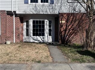 5622 Carisbrooke Ln, Portsmouth, VA 23703