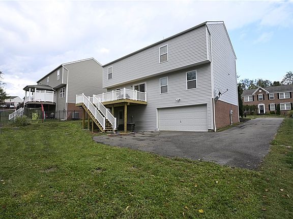 3rd image of 510 Panorama Dr