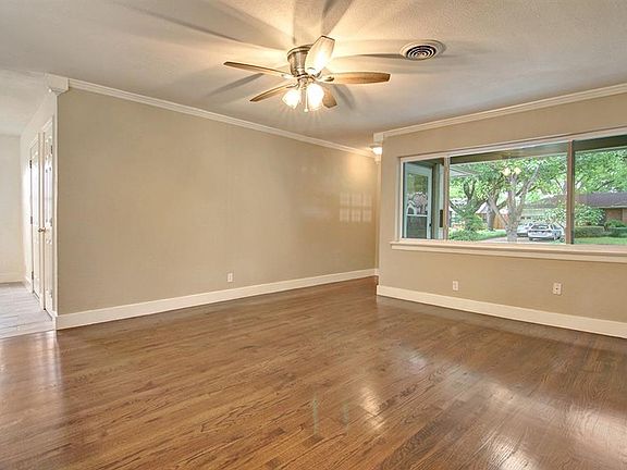 5th image of 2956 Lavita Ln
