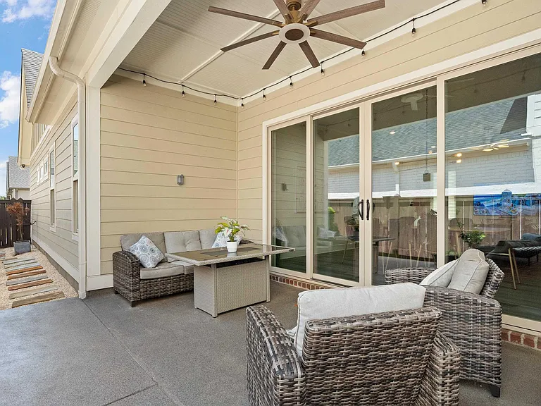 4652 Silas Ave — Photo 26