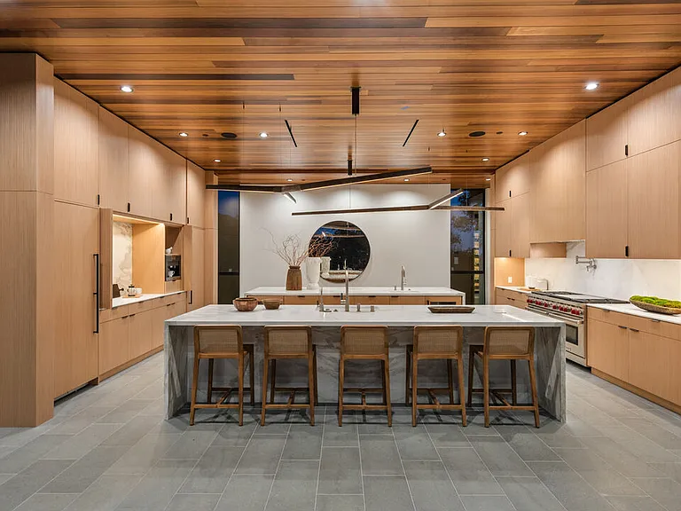9705 Oak Pass Rd — Photo 8