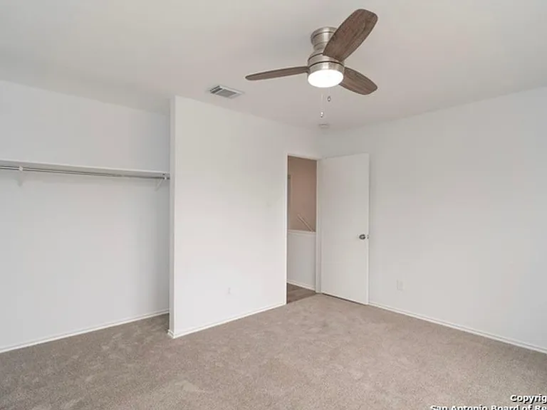9718 Astin Pl — Photo 23