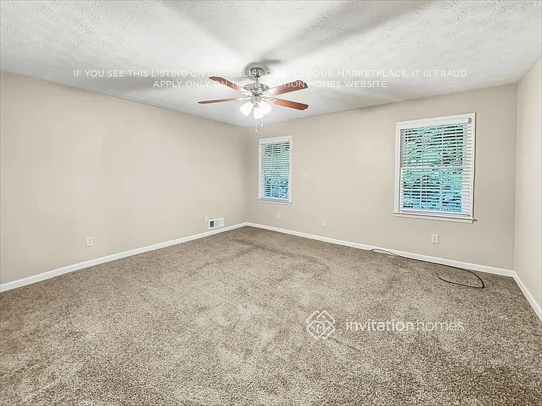 1597 Holly Brook Rd — Photo 12