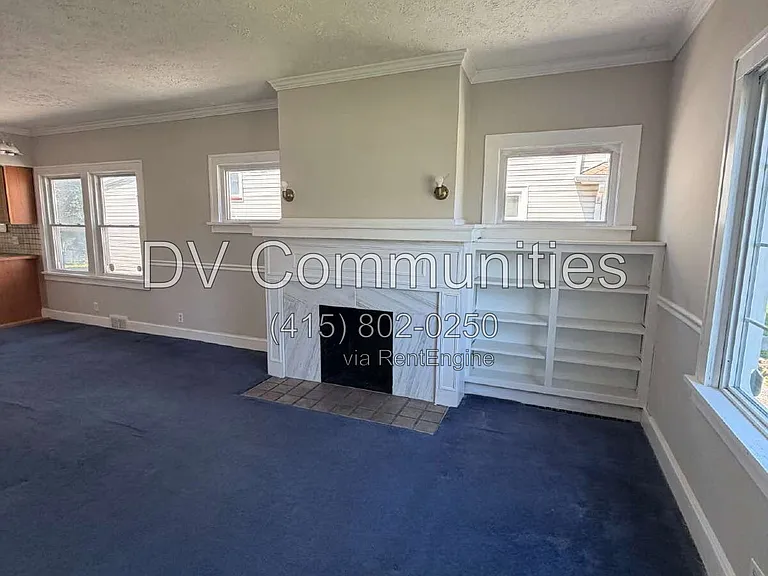 9110 Rosewood Ave — Photo 4