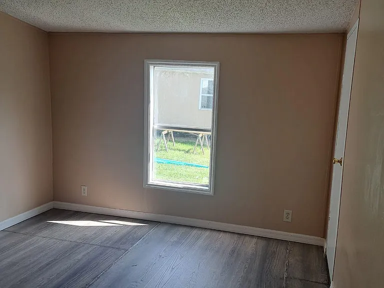5100 NW Gainesville Rd #13 — Photo 9
